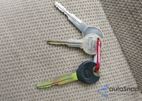 1995 Mazda Protege Dx/Lx из США, поврежденный, VIN JM1BA1415S0181226